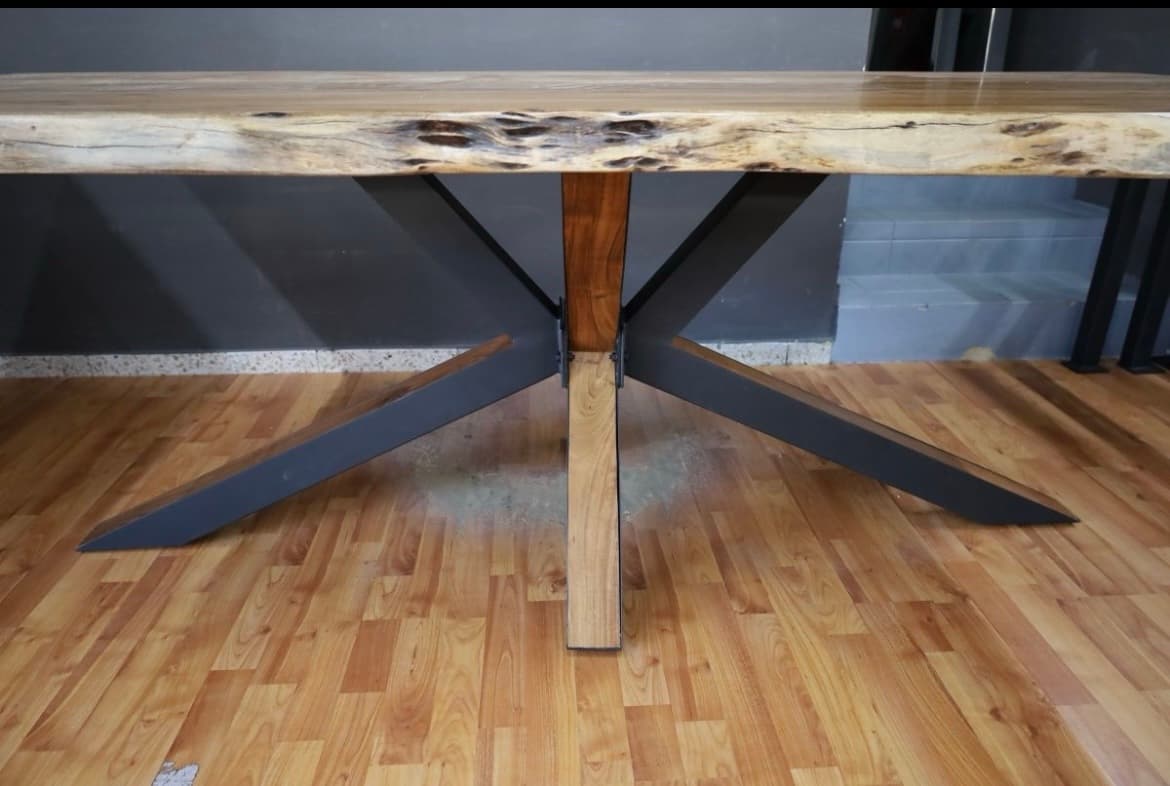 Tisch – Bild 2