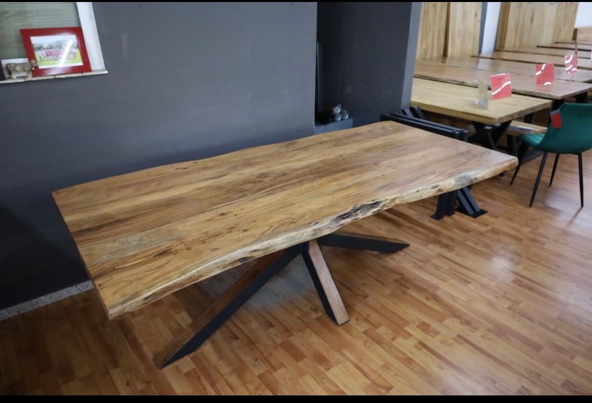 Tisch – Bild 3