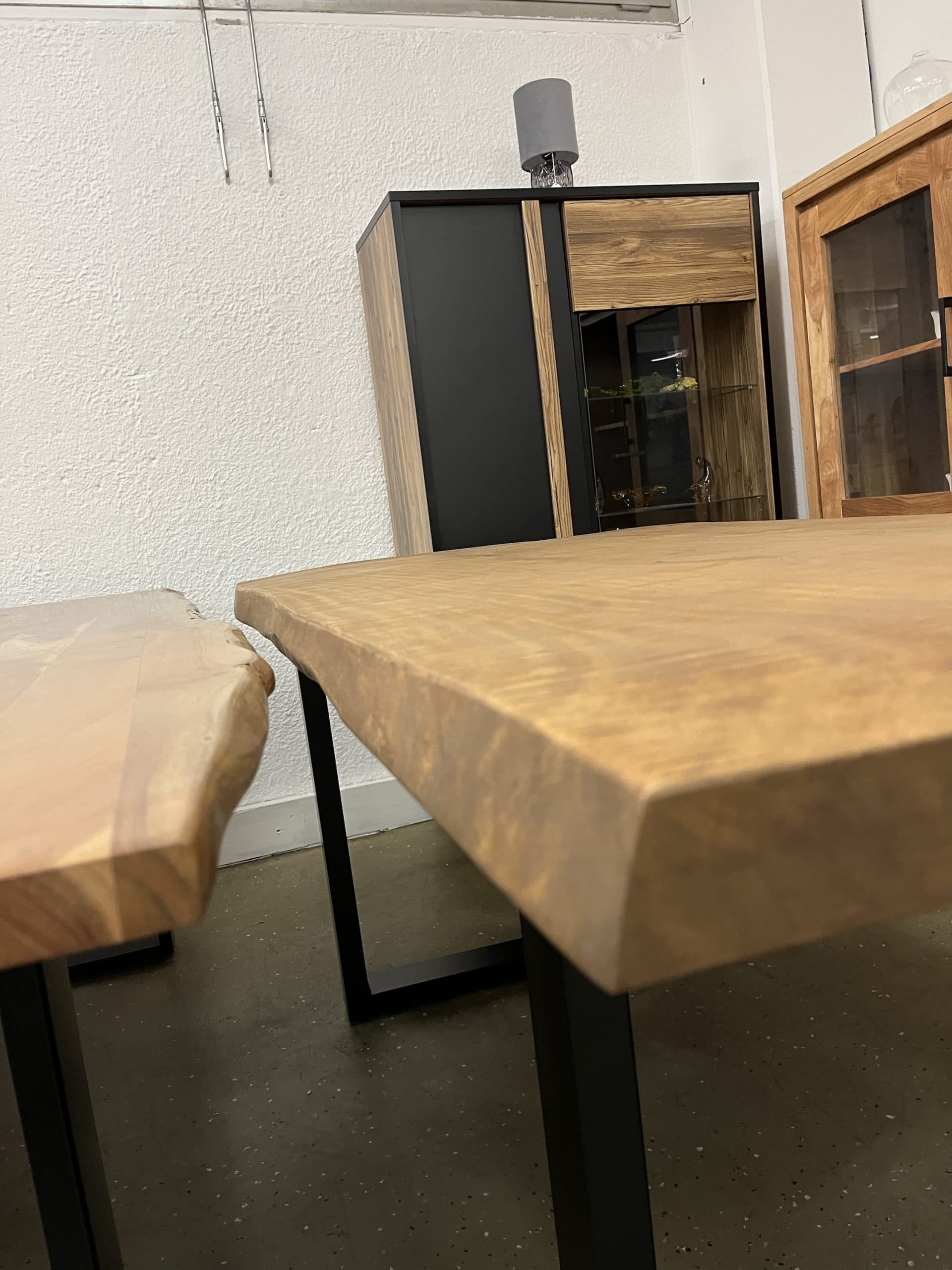 Esstisch aus Mango Holz Massiv mit Baumkante 180x90x78 cm geölt. – Bild 8