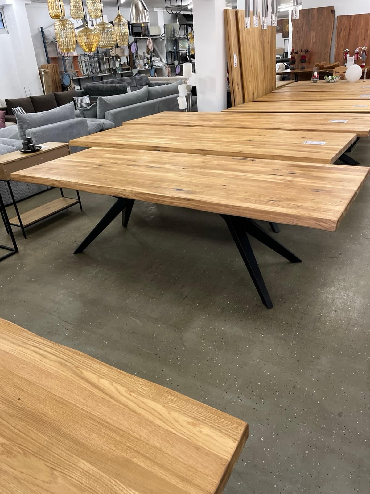 Esstisch aus Eiche Massiv mit Baumkante 260x100x75 cm 60 mm Stark gedoppelt – Bild 2