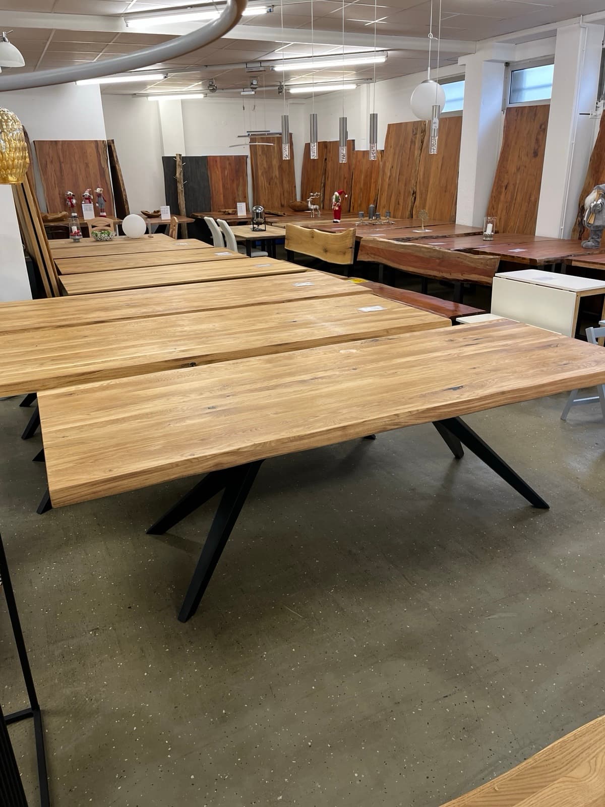 Esstisch aus Eiche Massiv mit Baumkante 260x100x75 cm 60 mm Stark gedoppelt – Bild 12