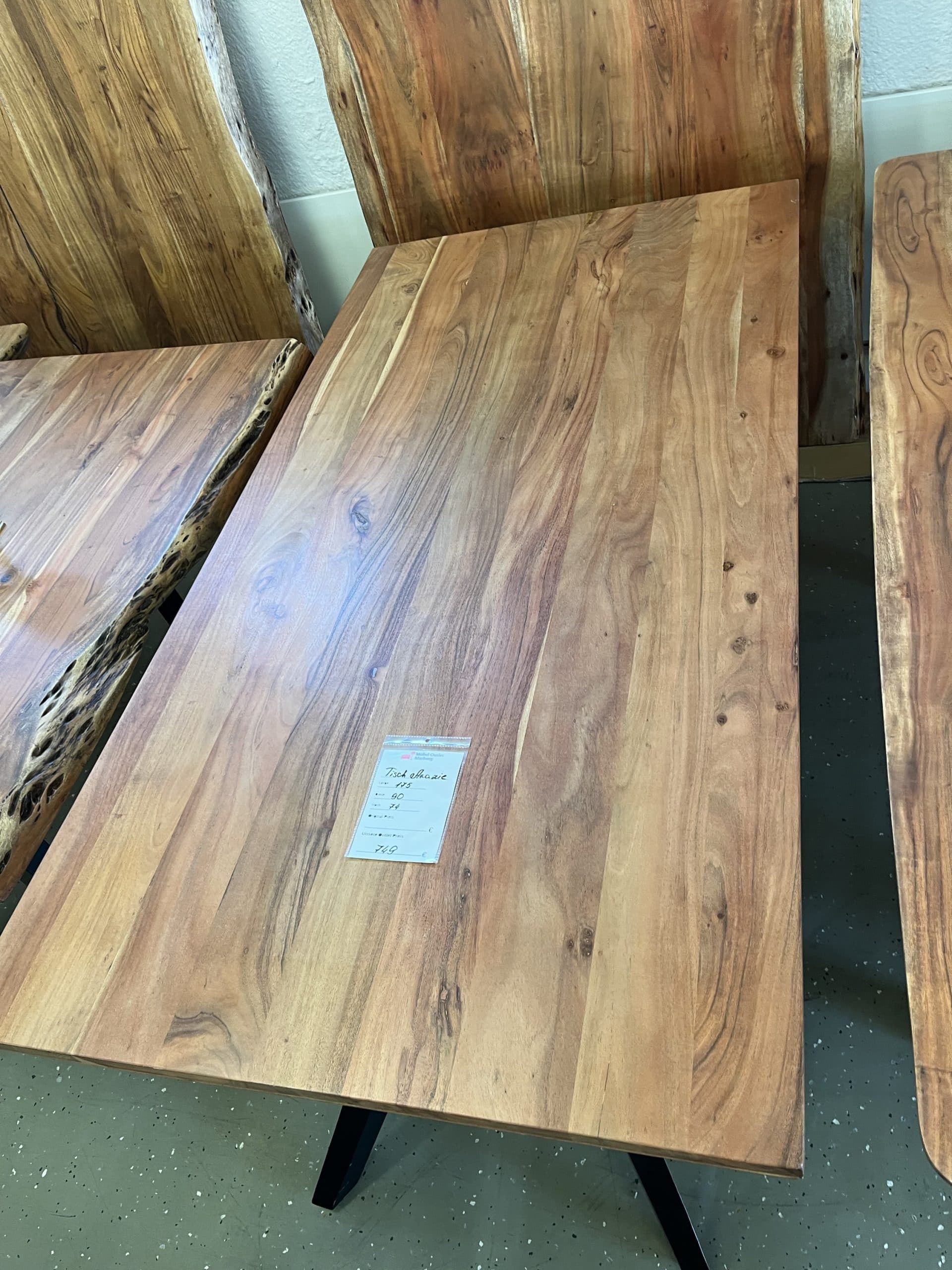 Esstisch Tisch + Massivholz Akazie +
Designer Gestell – Bild 8