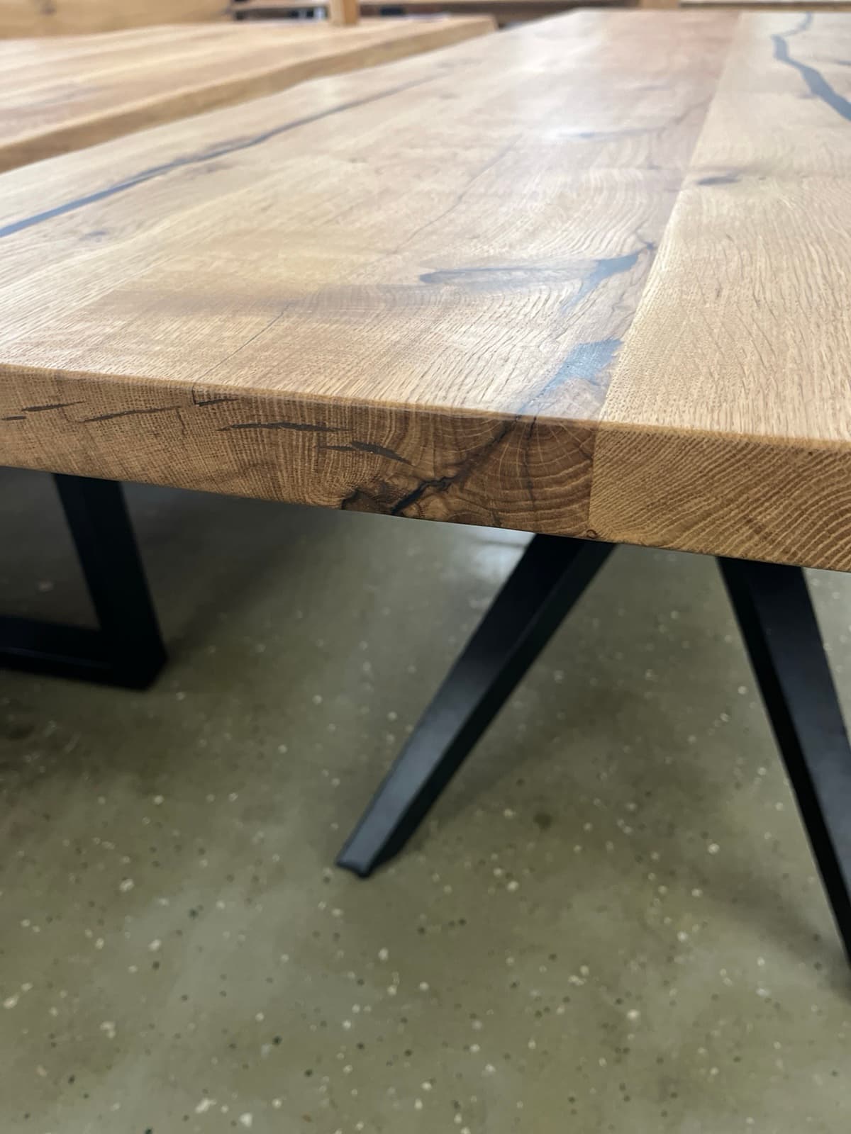 Esstisch Tisch +Massivholz Eiche VOLL 4cm +Baumkante +Epoxidharz 260x100 cm – Bild 12