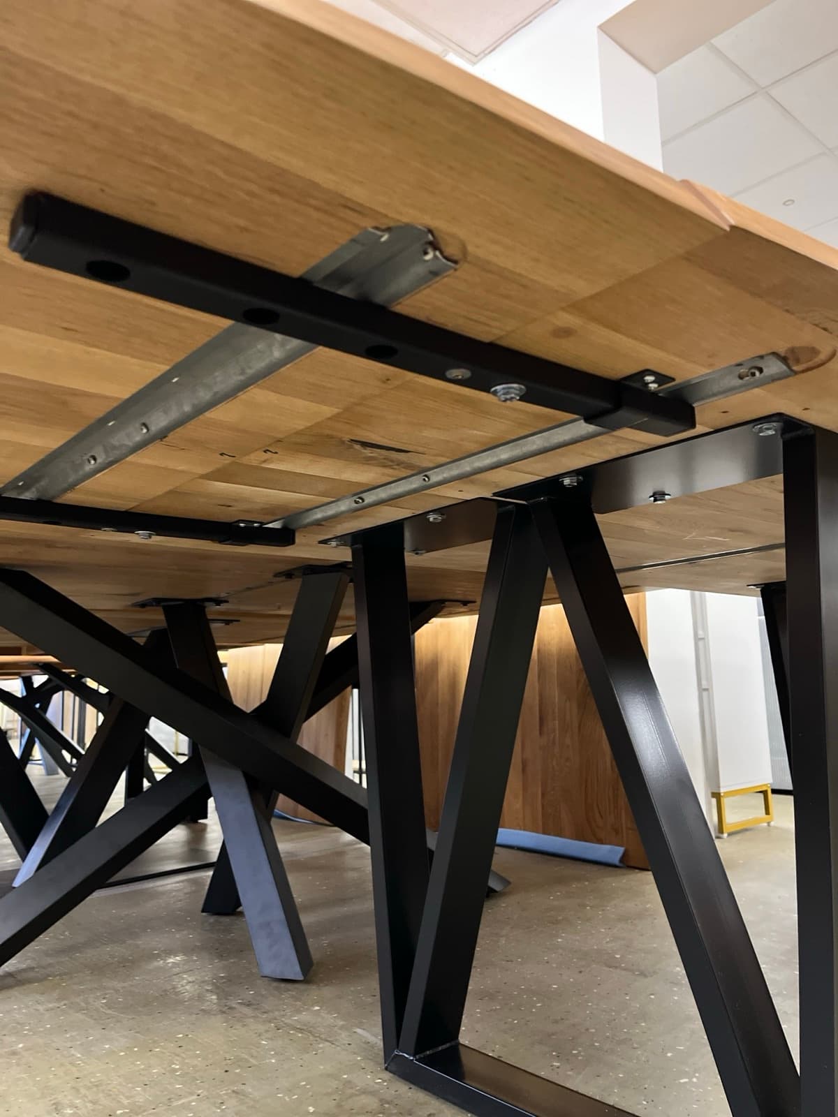 Eichentisch mit Ansteckplatte 200x100x75 bis 300 cm verlegner, Wildeiche massiv geölt, – Bild 10