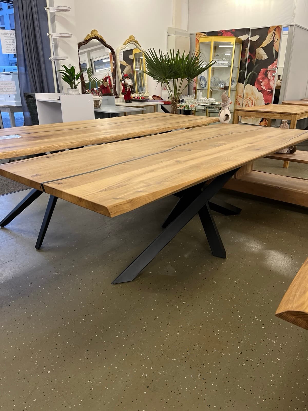 Esstisch Tisch + Massivholz Eiche 240x100x75 cm Epoxidharz mit Stern / Doppel X und U Gestell – Bild 2